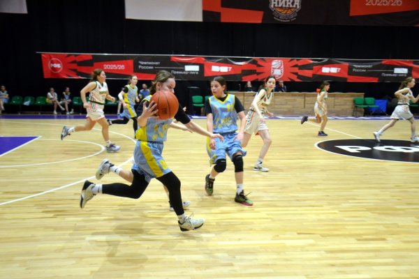 В столице Коми стартовало первенство Республики Коми по баскетболу среди девушек до 16 лет 