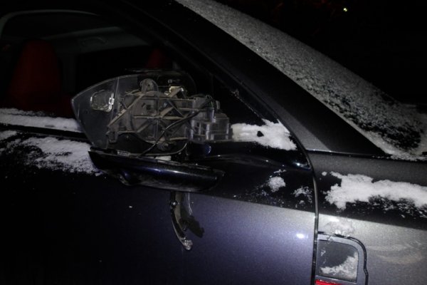 Эжвинец повредил автомобиль бывшей возлюбленной 