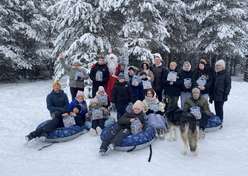 АО "Транснефть – Север" провело новогодние благотворительные акции