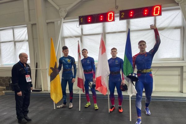 Команда Коми завоевала золото на межрегиональных соревнованиях по пожарно-спасательному спорту