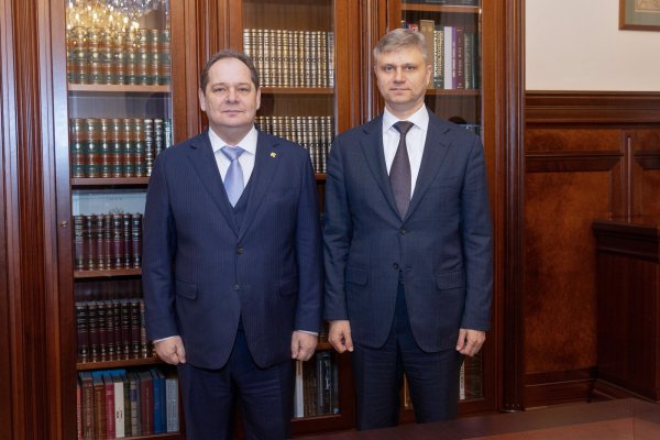 Ростислав Гольдштейн обсудил с Олегом Белозёровым вопросы развития железнодорожной отрасли в Коми
