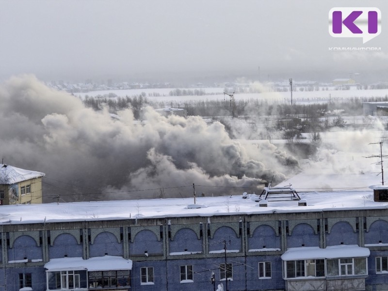 В ходе пожара в Сыктывкаре муниципальные автобусы не пострадали - Максим Мартышин 