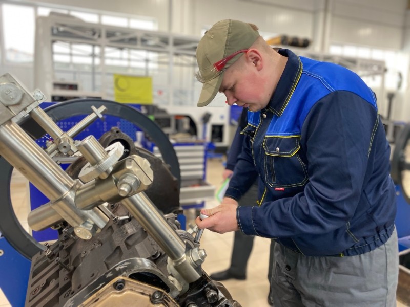 От добычи нефти до выпечки пряников: студенческая молодежь Коми демонстрирует умения на чемпионате "Профессионалы"