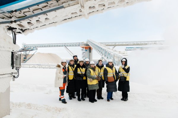 Сыктывкарский ЛПК посетили представители издательства 