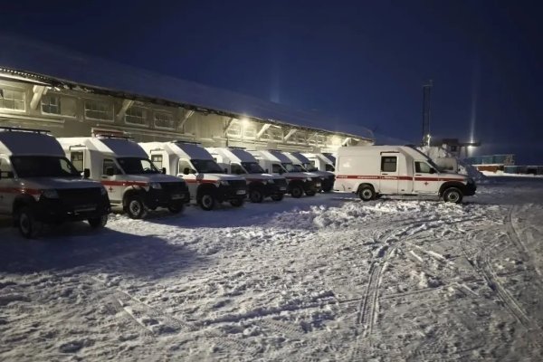 Воркутинская больница получила 22 автомобиля скорой помощи