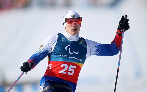 Глава Коми поздравил Ивана Голубкова с золотом Паралимпиады