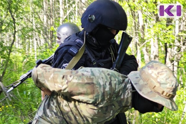 В Коми за 2025 год ОМОН и СОБР при задержаниях подозреваемых изъяли 2,7 кг взрывчатых веществ