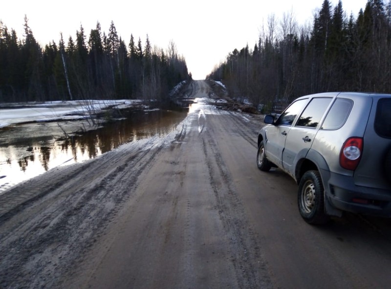 Дороги Коми готовят к паводку

