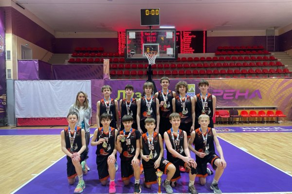 Сыктывкарские баскетболисты одержали победу на региональном первенстве