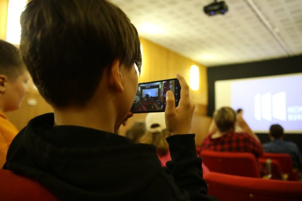 В Коми проходят социальные кинопоказы ко Дню воссоединения Крыма и Севастополя с Россией