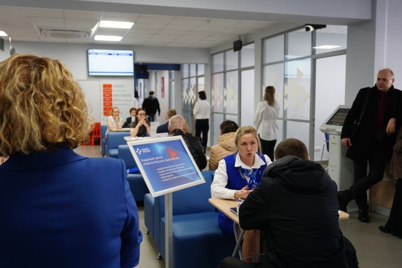 В Коми 30% участников ярмарки вакансий получили приглашения на второй этап собеседований