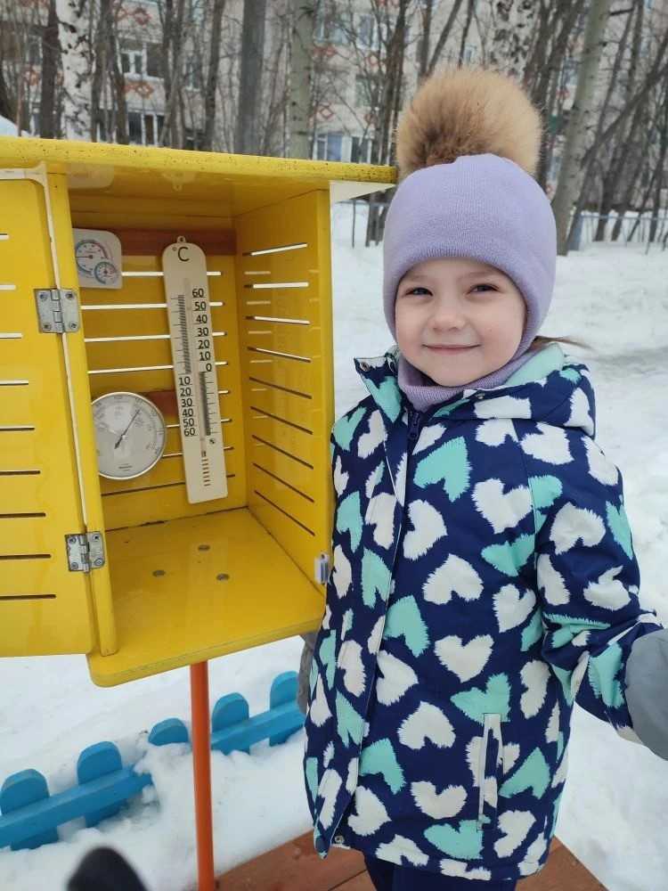 _Aglaya-otkryla-meteobudku.jpg