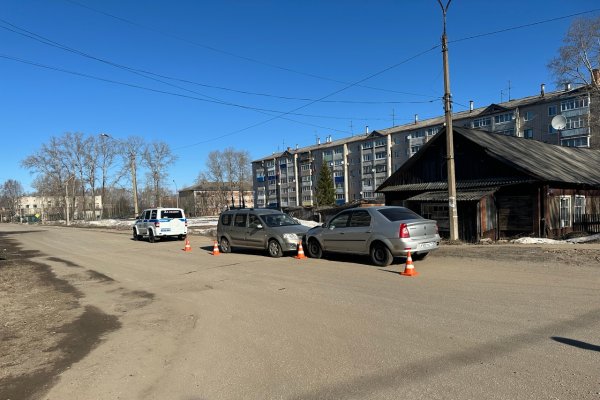 В Княжпогостском районе Lada столкнулась с Renault: водитель иномарки госпитализирована