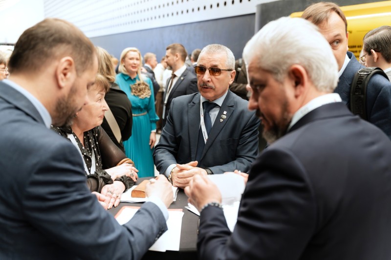 Роман Полшведкин на съезде геологов представил ряд предложений по развитию минерально‑сырьевой базы Коми