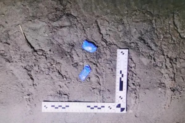 В Усинске полицейские задержали молодых людей с белым порошком