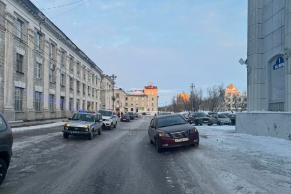 В Воркуте Geely наехал на ребенка 