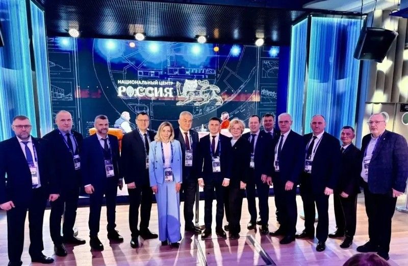 Дмитрий Медведев напомнил о роли муниципальных депутатов на Форуме "Малая Родина – сила России"