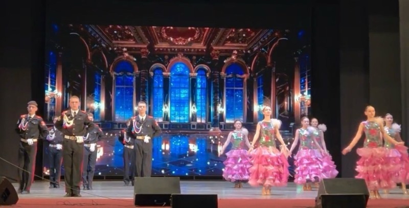 Более 400 человек приняли участие в отборочном туре фестиваля "Вальс победы" в Ухте