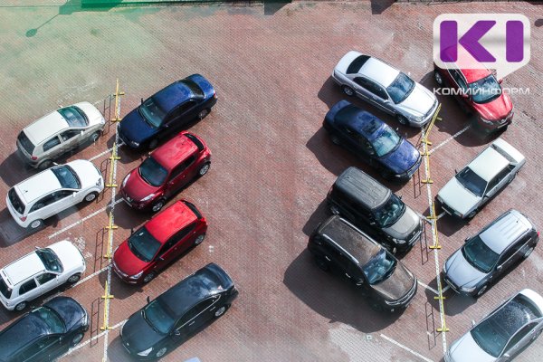 В Сыктывкаре сотрудники полиции установили подозреваемых в краже 11 единиц техники с автостоянки