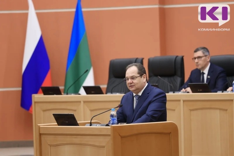 Глава Коми - депутатам: "Нам важно, чтобы вы доводили запросы людей и объясняли каждое решение"