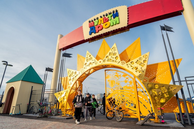 Зеленая аллея, пинг-понг и мини-гольф: усинский "Мультидром" готовится к летнему сезону