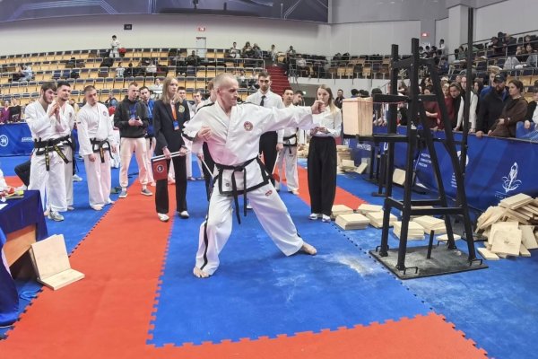 Золото и бронзу выиграли тхэквондисты Коми на чемпионате и первенстве России