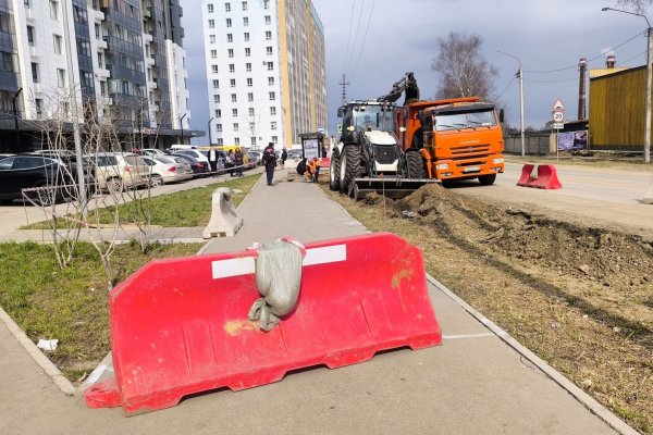 На ул.Тентюковской в Сыктывкаре приступили ко второму этапу дорожных работ