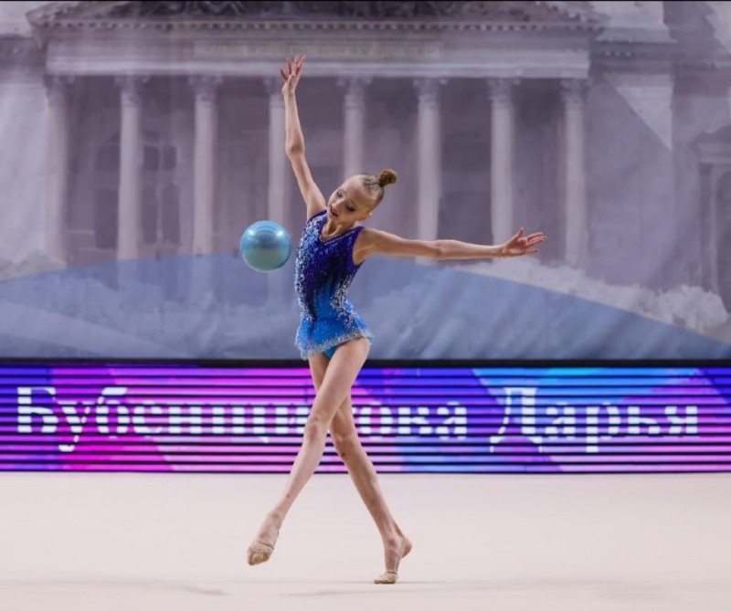 Юная гимнастка из Коми завоевала серебро на Всероссийских соревнованиях в Иваново