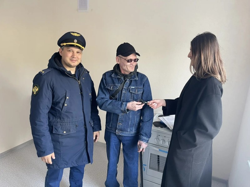 После вмешательства прокуратуры Троицко-Печорского района ветерану СВО предоставлено новое жилье