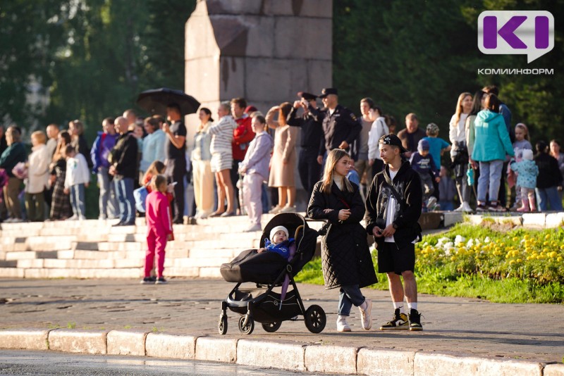 Поддержка от рождения до совершеннолетия: как Республика Коми заботится о семьях с детьми