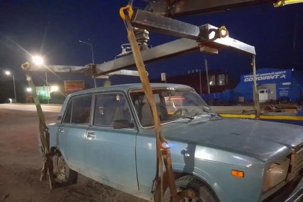 В Выльгорте сотрудники ГАИ поймали подростка за рулём ВАЗа 